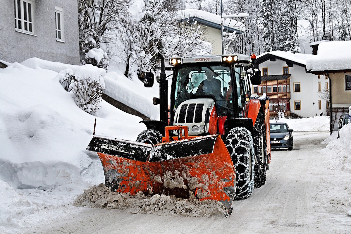 snow plough tractor attachment